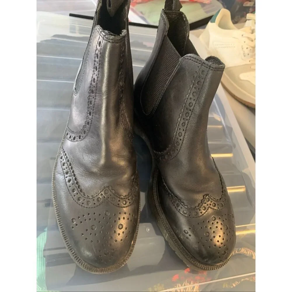 Frank James Brogue Leather Upper Dealer Boots